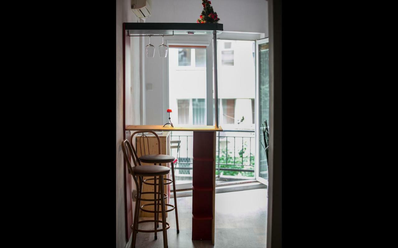 Cismigiu Garden Studio Lägenhet Bukarest Exteriör bild