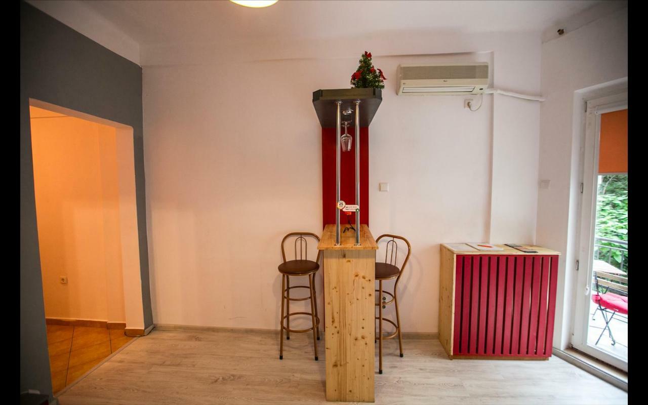 Cismigiu Garden Studio Lägenhet Bukarest Exteriör bild