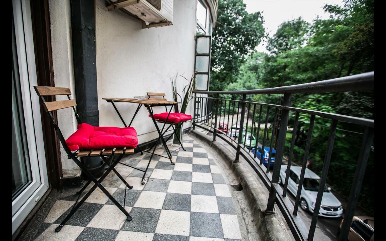 Cismigiu Garden Studio Lägenhet Bukarest Exteriör bild